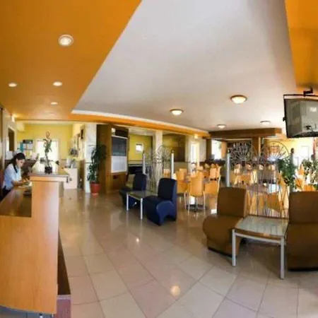 Tasia Maris Oasis Αγία Νάπα